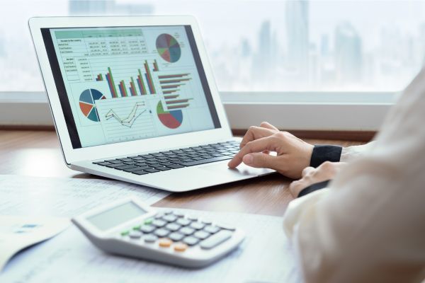 Cash Balance Reporting​