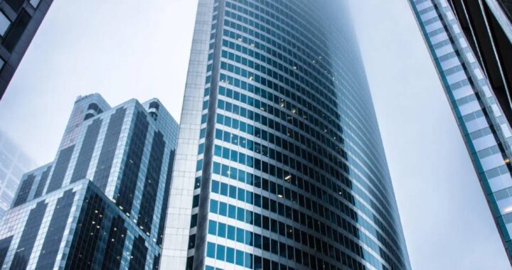 How High-Performing Centers of Excellence Scale GCCs: The Five Levers That Matter